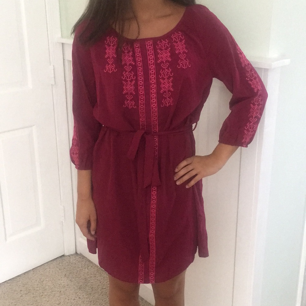 Like sleeved dress